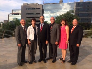 That's Minnesota Agriculture Commissioner Dave Frederickson and MCGA farmer-leader Dan Root in the middle during their recent trade mission to Mexico.